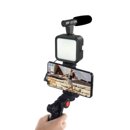 Plokama PK-771 for vlogging, live streaming, online teaching, podcasting, and travel use