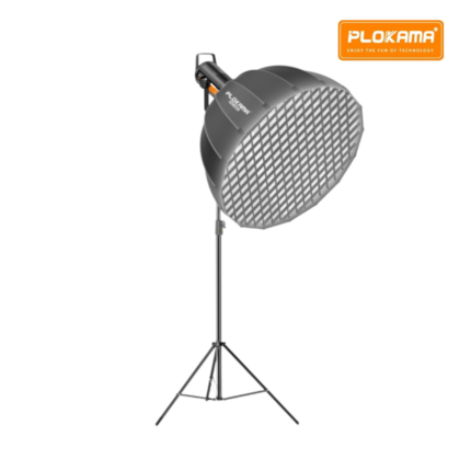 Plokama PK-600S Kit B Studio Light with 300W LED lighting, adjustable brightness, and softbox diffuser