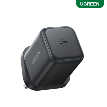 UGREEN 45W 1C DOC X524 GaN charger with PD 3.0 fast charging